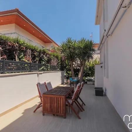 Opulence By Mar Calma Holiday home *